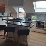Apartament Tini