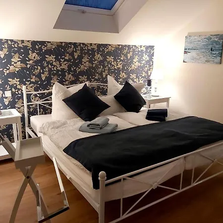 Апартаменты Tini